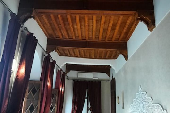 Room 26 of 97