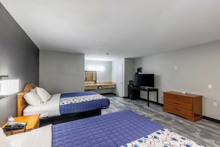 Room 5 of 21