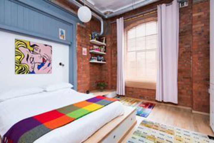 Room 13 of 29