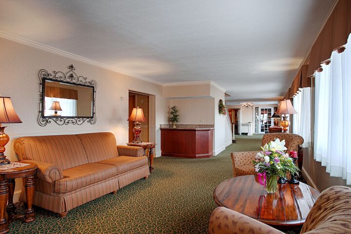 Hotel Interior 3 of 81