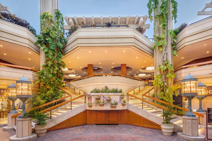 Lobby Entry