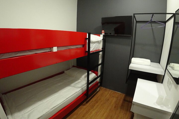 Room 2 of 13