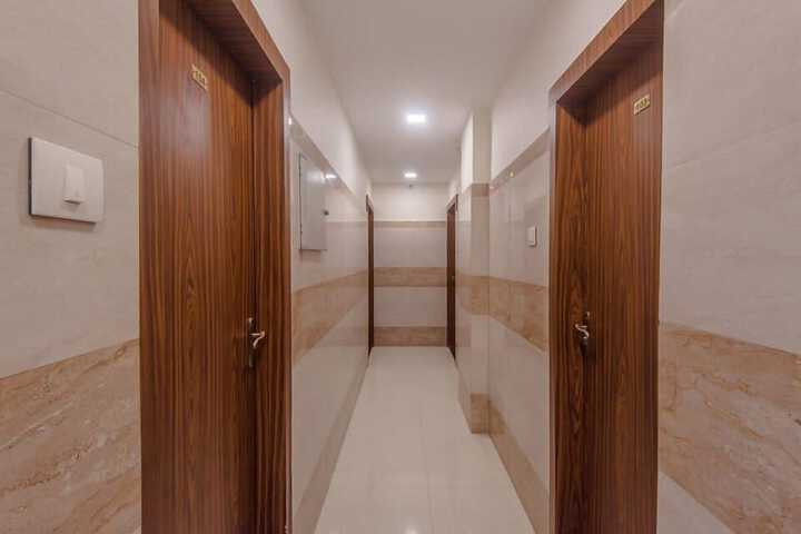 Room 15 of 19