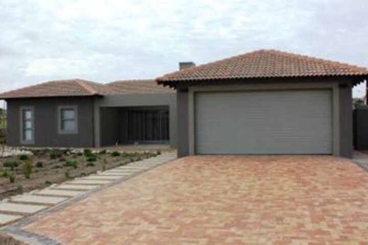 8 Tolbos Self catering