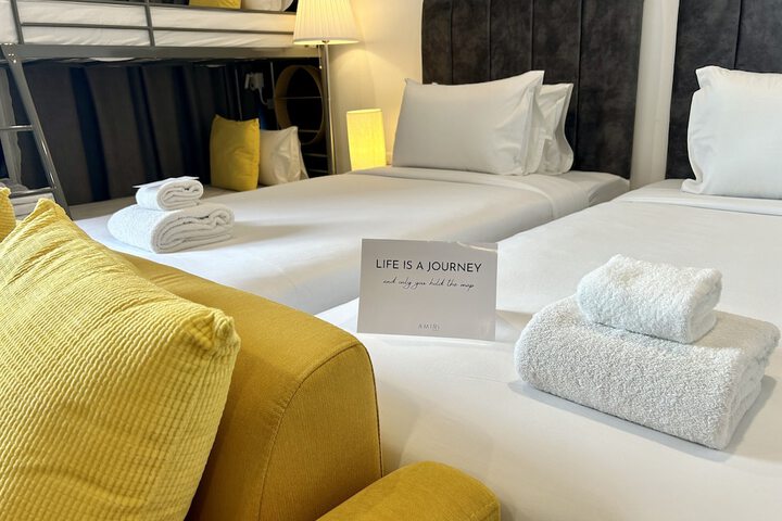 Room 51 of 257