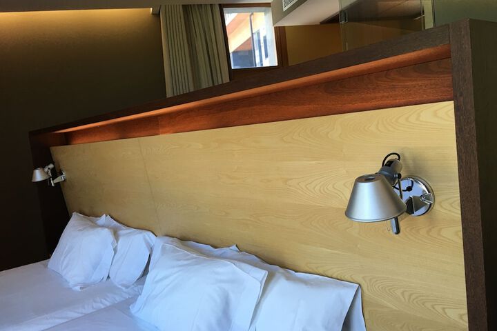 Room 16 of 113