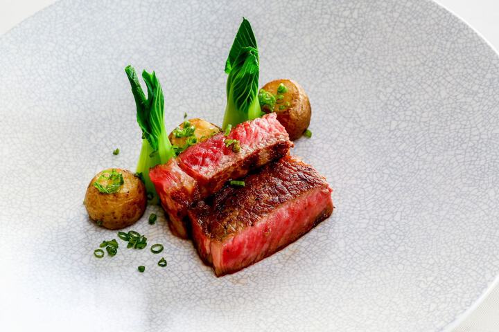 Dining 111 of 175