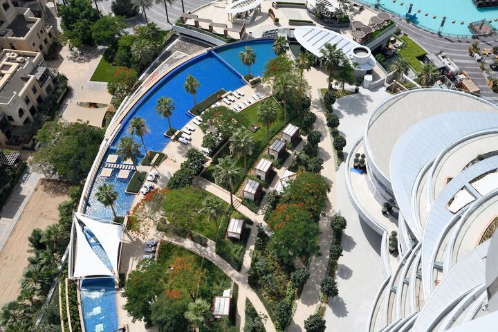 Pool 70 of 103