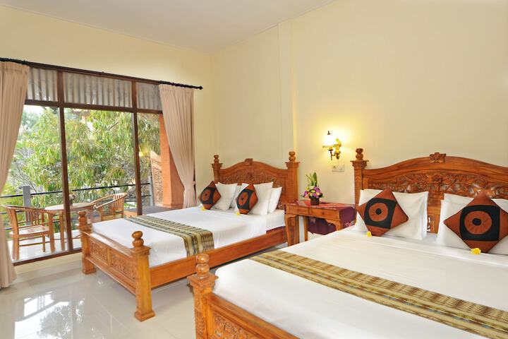 Room 4 of 26