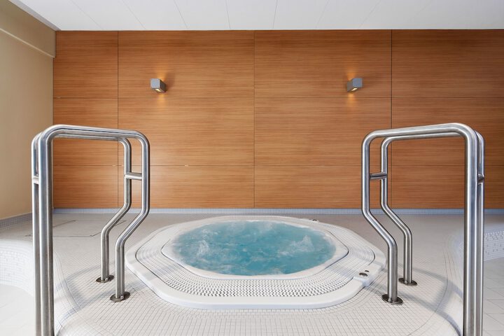 Spa 171 of 194