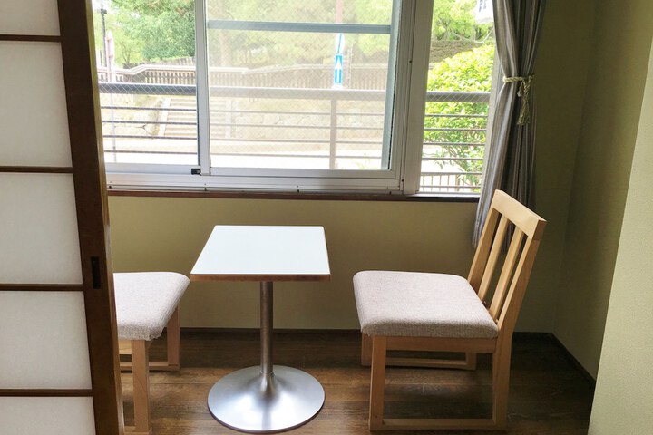 Room 15 of 35