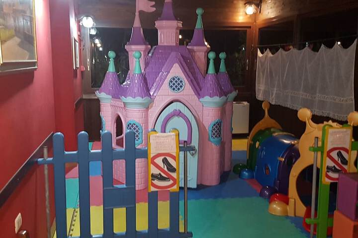 Childrens Activities 13 of 34