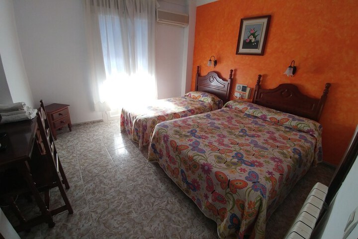 Room 6 of 43