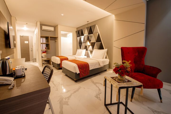 Room 6 of 45