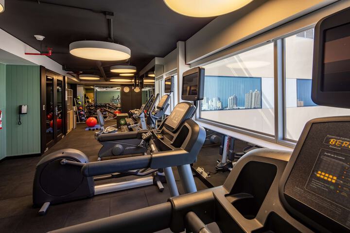 Health and Fitness 56 of 77
