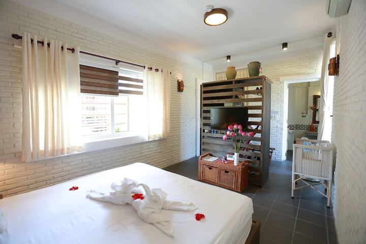 Room 6 of 92