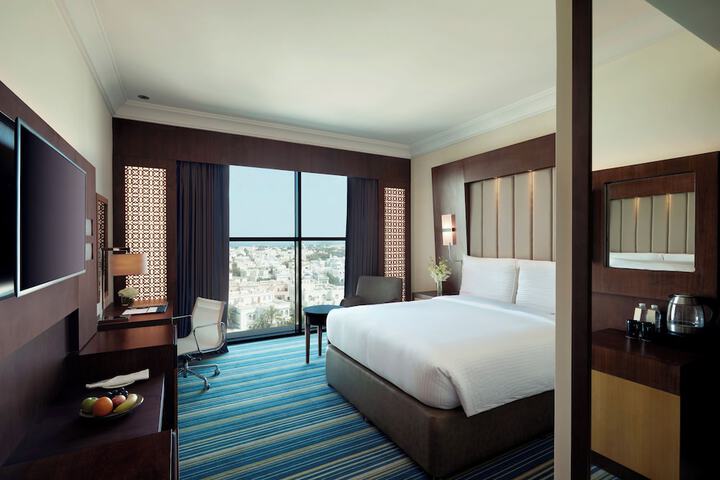 Room 21 of 51