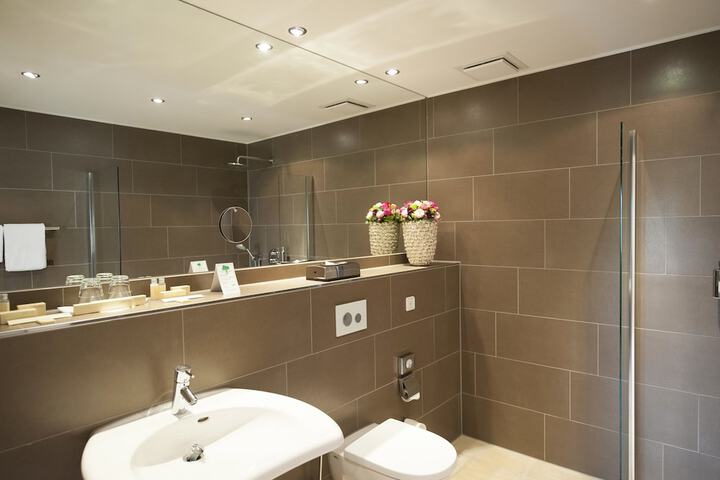 Bath Amenities