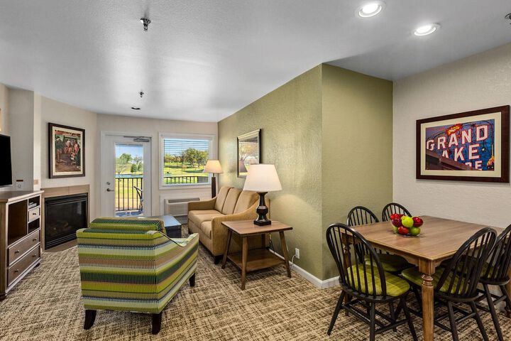 Room 14 of 30