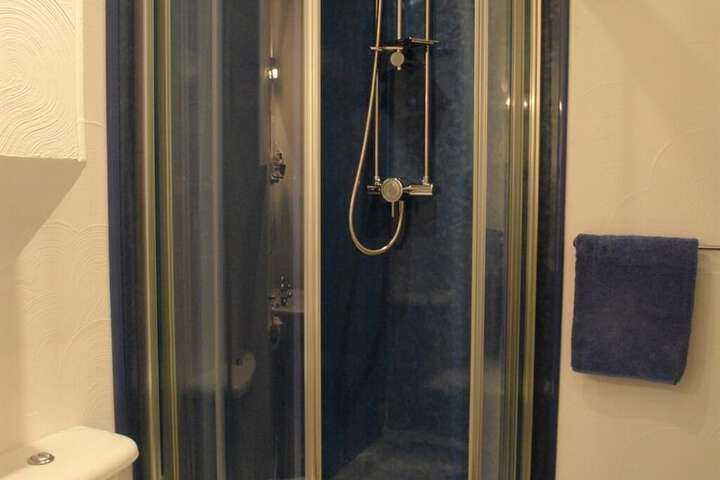 Room 15 of 25