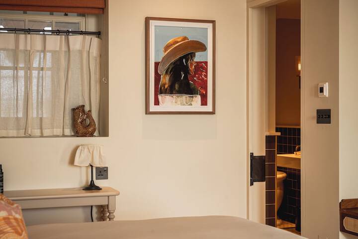 Room 22 of 137