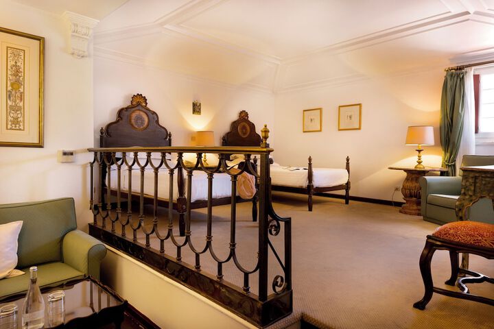 Room 8 of 41