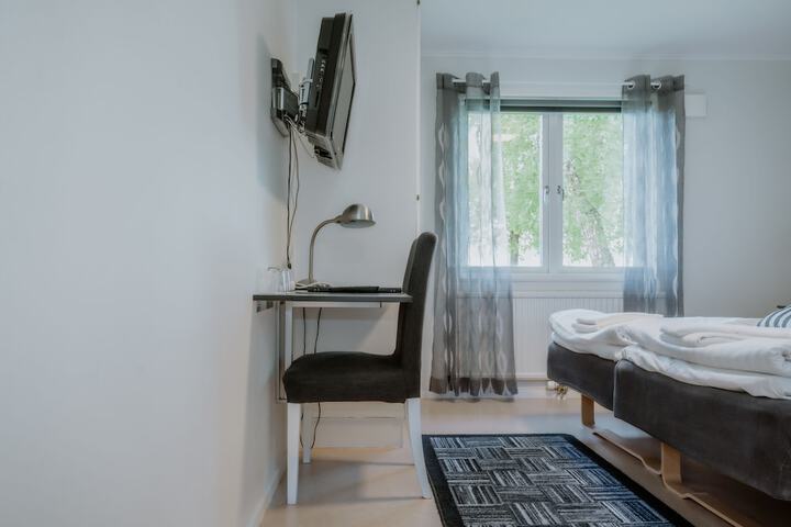 Room 10 of 39