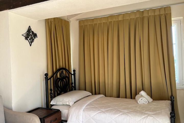 Room 15 of 79