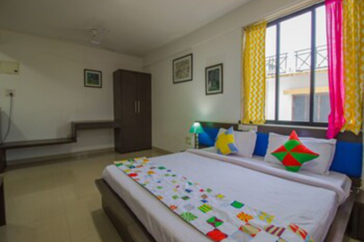 Room 14 of 25