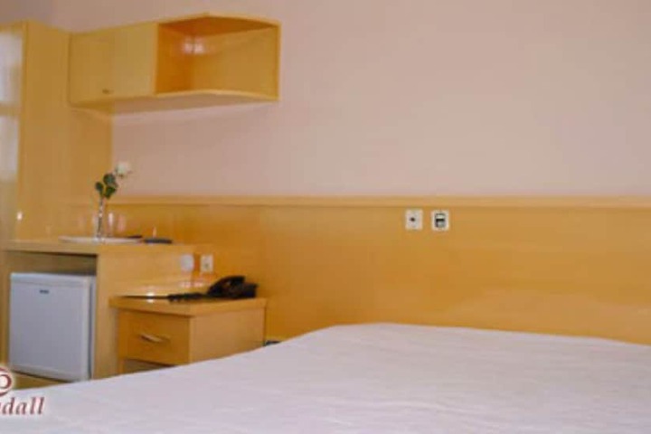 Room 4 of 58
