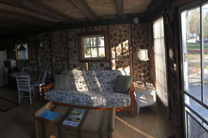 Room 77 of 146