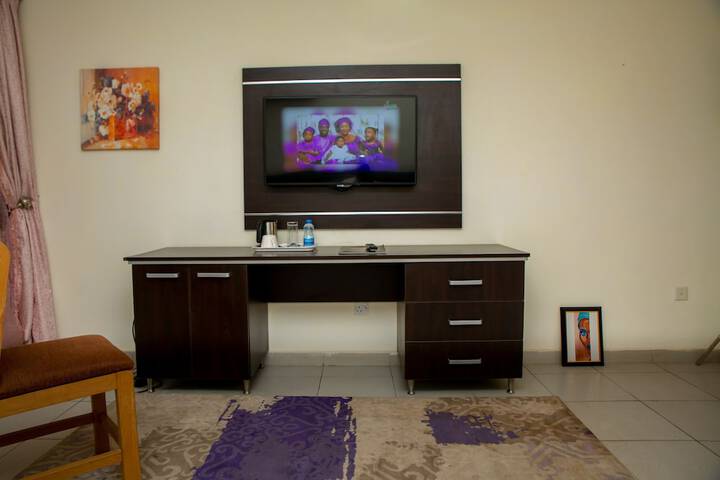 Room 19 of 68