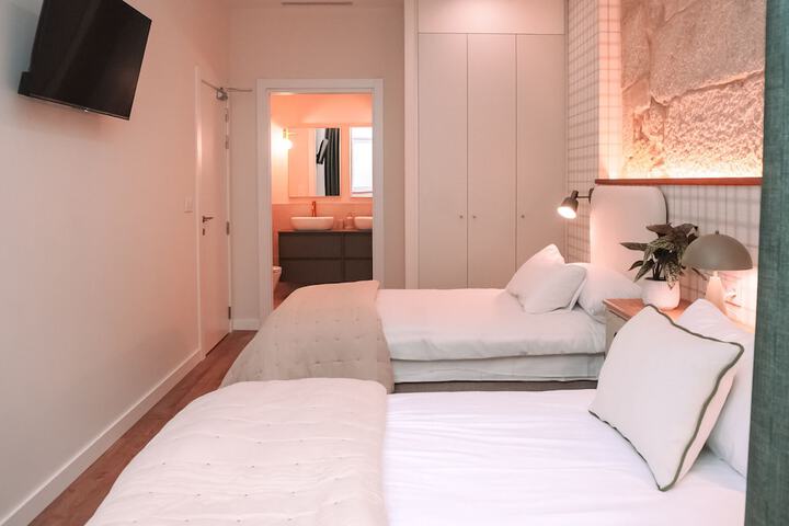 Room 25 of 70