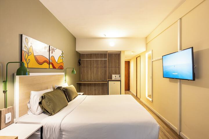 Room 4 of 43