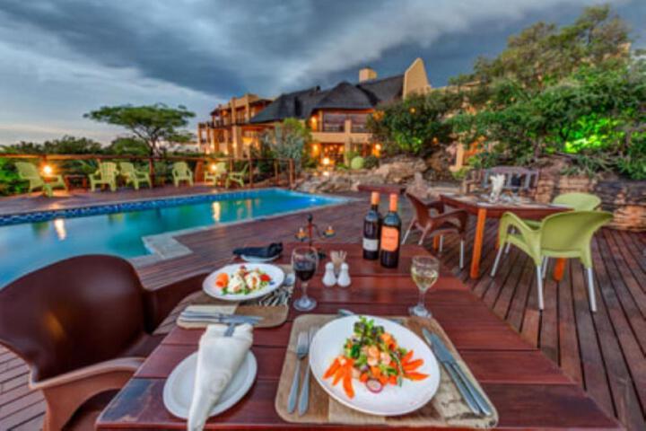 NDLOVU BOUTIQUE HOTEL