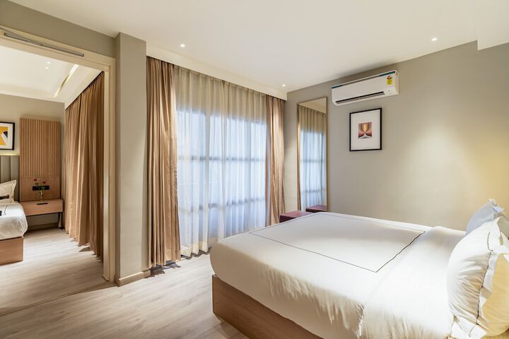 Room 13 of 60
