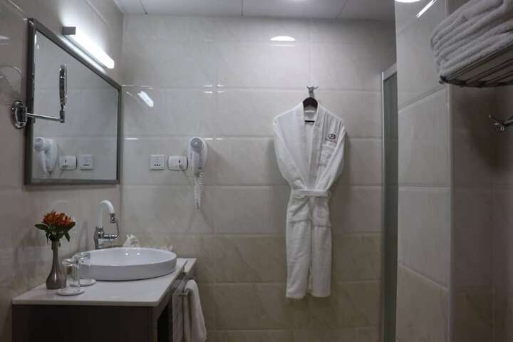 Room 30 of 45
