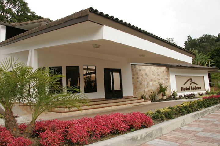 Hotel 68 of 72
