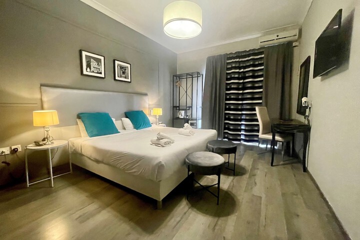 Room 19 of 87