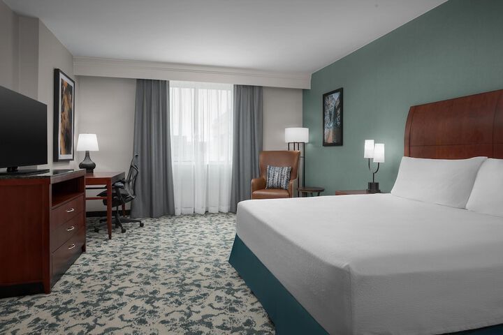 Room 18 of 72