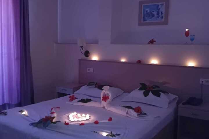 Room 12 of 46