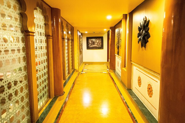 Hotel 3 of 99