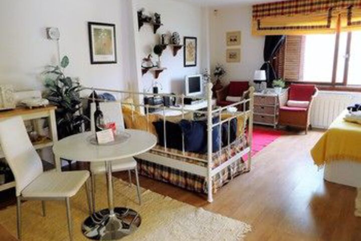 Room 15 of 24