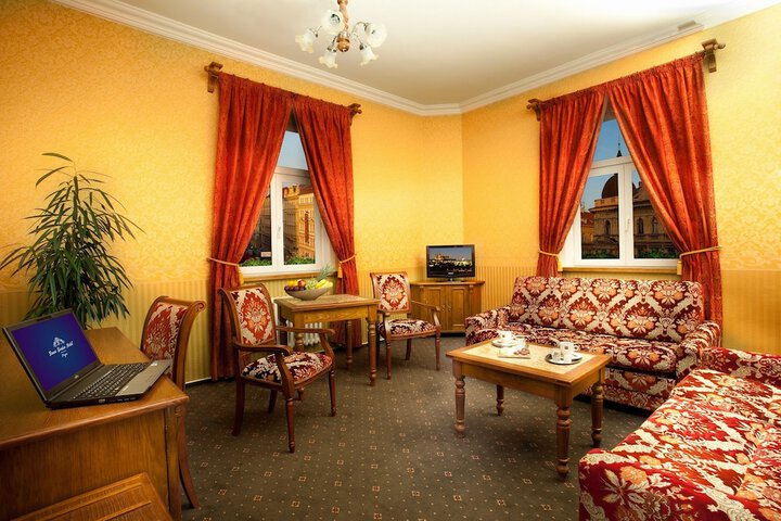 Room 19 of 61