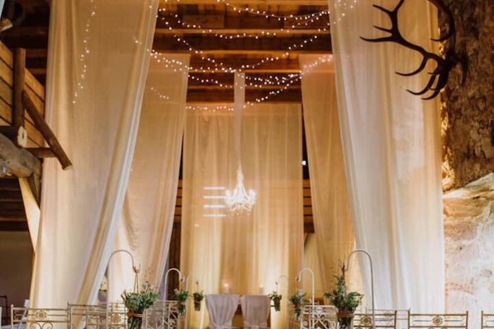 Ballroom/Hall 6 of 80
