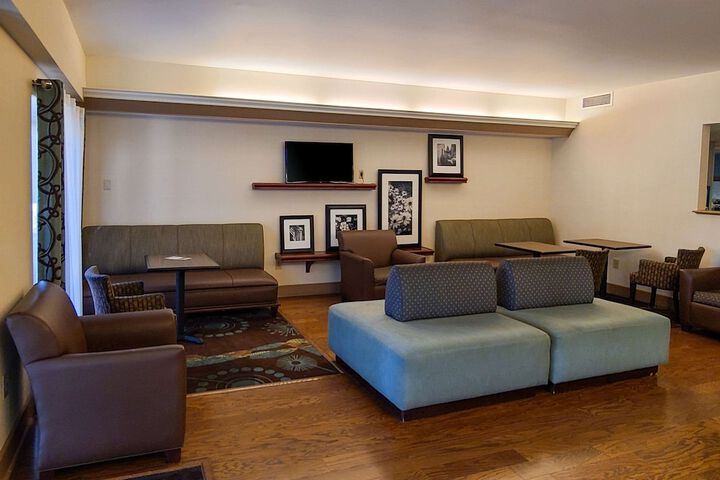 Hotel Interior 3 of 31