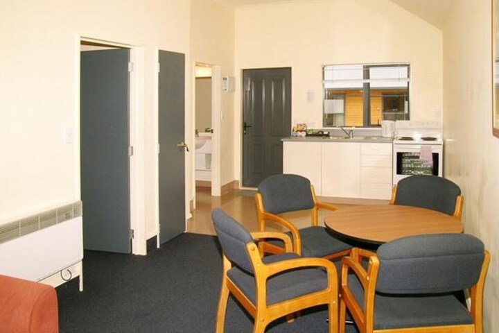 Room 8 of 26