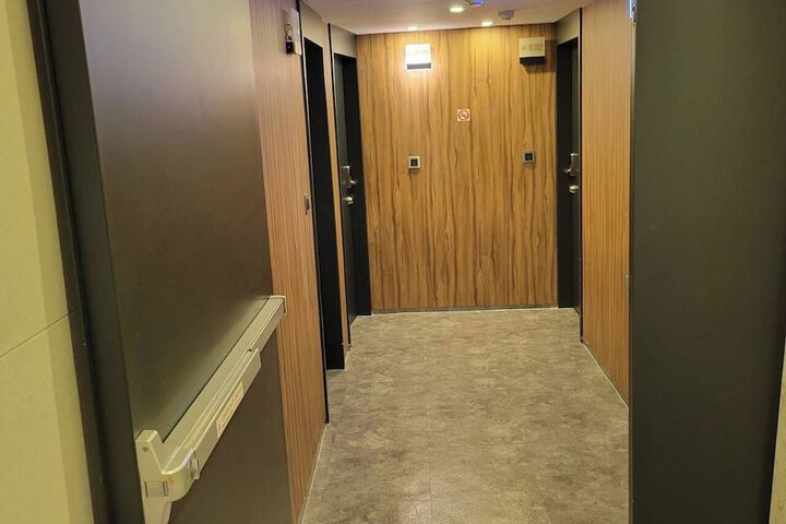 Room 29 of 59