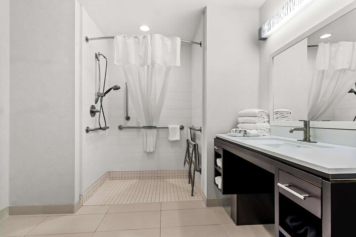 Bathroom shower