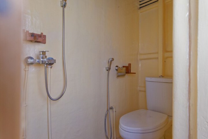 Room 20 of 28